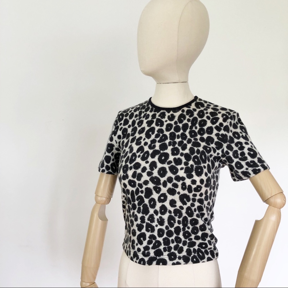 90s short sleeve sweater leopard AdrienneVittadini